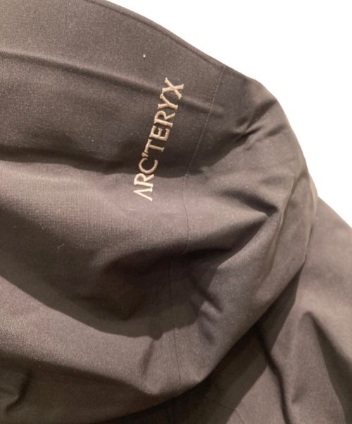 ARC'TERYX（アークテリクス）ARC'TERYX (アークテリクス) THERME PARKA（サーミーパーカー） ブラウン サイズ:XLの古着・服飾アイテム