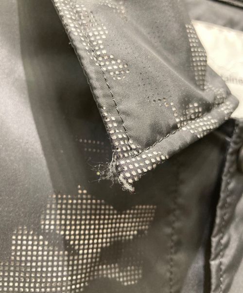 WHITE MOUNTAINEERING（ホワイトマウンテ二アニング）WHITE MOUNTAINEERING (ホワイトマウンテ二アニング) メッシュカモデザインコーチジャケット ブラック サイズ:Sの古着・服飾アイテム