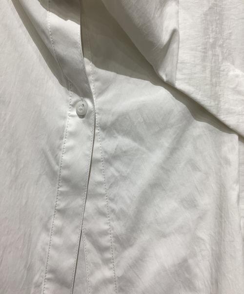 UN3D.（アンスリード）UN3D. (アンスリード) タックロングシャツキャミワンピース ホワイト サイズ:38の古着・服飾アイテム