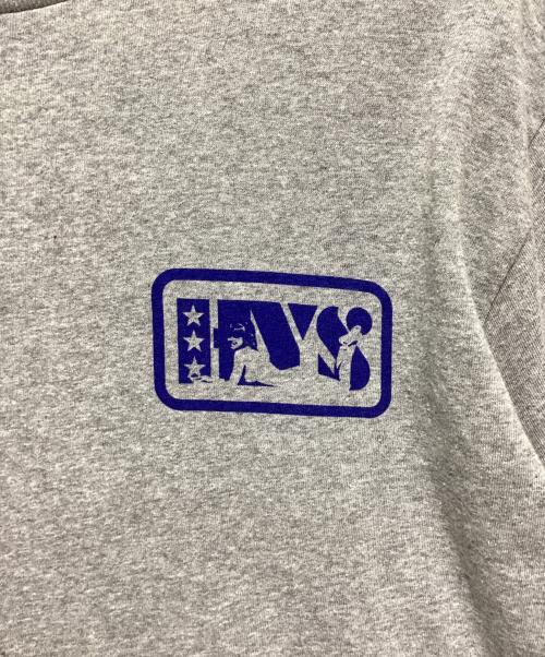 Hysteric Glamour（ヒステリックグラマー）Hysteric Glamour (ヒステリックグラマー) HOT'N'DIRTY 五分丈 Tシャツ グレー サイズ:Mの古着・服飾アイテム