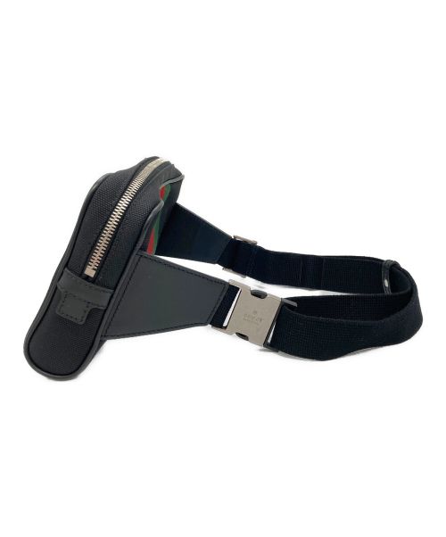 GUCCI（グッチ）GUCCI (グッチ) シェリーラインウエストバッグ ブラックの古着・服飾アイテム
