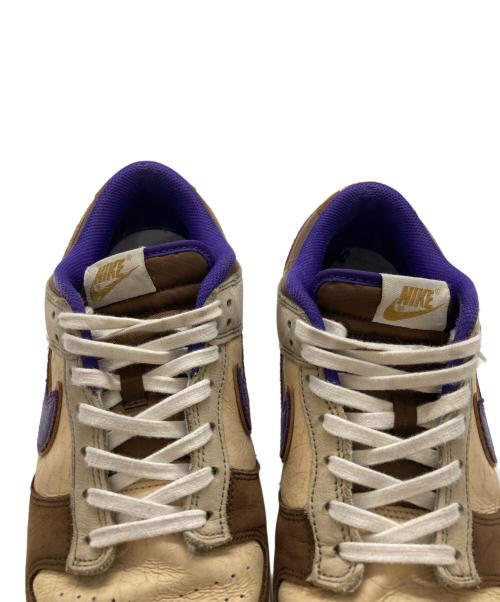 NIKE（ナイキ）NIKE (ナイキ) ローカットスニーカー/ DUNK LOW / ダンクロー ベージュ×パープル サイズ:27.5cmの古着・服飾アイテム