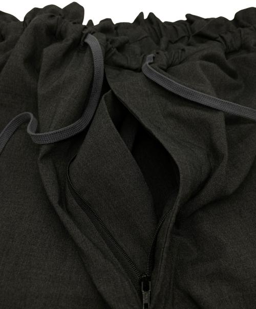 RAINMAKER（レインメーカー）RAINMAKER (レインメーカー) ドウギパンツ RAINMAKER レインメーカー グレー サイズ:Fの古着・服飾アイテム