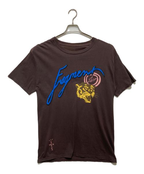 cactus jack（カクタス・ジャック）cactus jack (カクタス・ジャック) Travis Scott ×Fragment Design Tee トラビススコット フラグメントデザイン コラボTシャツ ブラウン サイズ:Lの古着・服飾アイテム