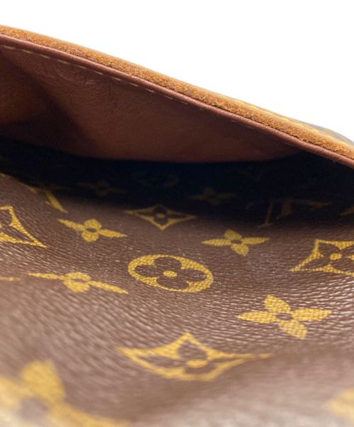 LOUIS VUITTON（ルイ ヴィトン）LOUIS VUITTON (ルイ ヴィトン) ショルダーバッグ ブラウンの古着・服飾アイテム