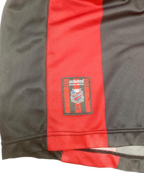 adidas（アディダス）adidas (アディダス) 半袖カットソー レッド サイズ:XXLの古着・服飾アイテム