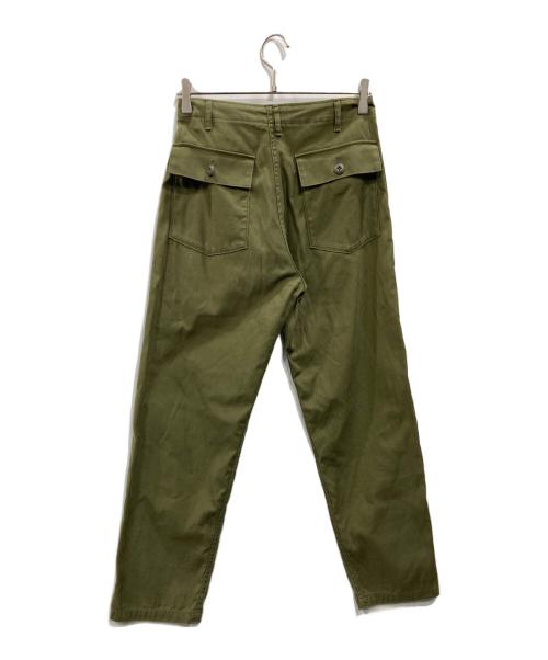 CIOTA（シオタ）CIOTA (シオタ) スビンコットン バックサテン ベイカーパンツ カーキ サイズ:Mの古着・服飾アイテム