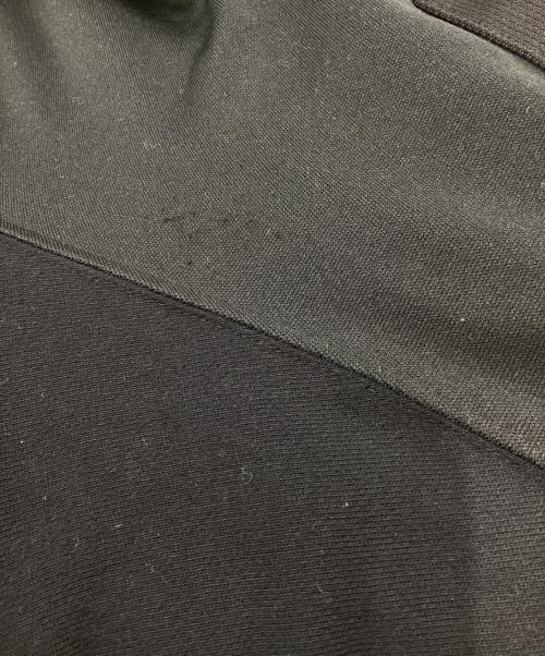 COMME des GARCONS HOMME（コムデギャルソン オム）COMME des GARCONS HOMME (コムデギャルソン オム) ラインスリーブジップアップパーカー ブラック サイズ:Lの古着・服飾アイテム