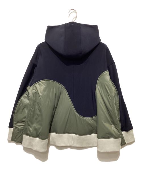 UN3D.（アンスリード）UN3D. (アンスリード) WAVE LINE PADDED HOODIE ウェーブラインパデッドフーディー パーカー ネイビー サイズ:38の古着・服飾アイテム