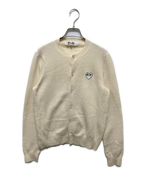 PLAY COMME des GARCONS（プレイコムデギャルソン）PLAY COMME des GARCONS (プレイ コムデギャルソン) ハートロゴ クルーネックニット アイボリー サイズ:Lの古着・服飾アイテム