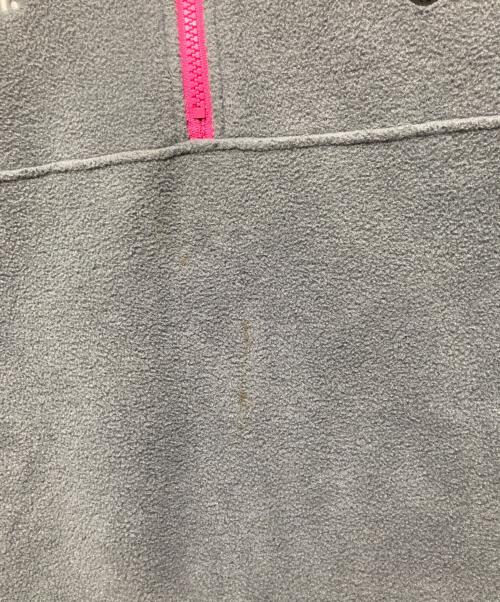 F.C.R.B.（エフシーレアルブリストル）F.C.R.B. (エフシーレアルブリストル) POLARTEC FLEECE HALF ZIP STAR HOODY ポーラーテックフリースハーフジップスターフーディー プルオーバーパーカー グレー サイズ:Mの古着・服飾アイテム