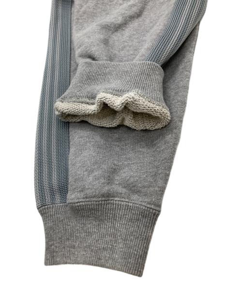 Needles（ニードルズ）Needles (ニードルズ) クルーネックスウェット グレー サイズ:Ｍの古着・服飾アイテム