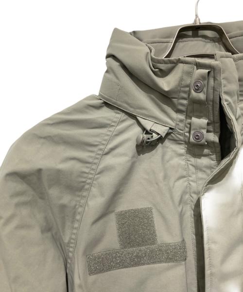 FREAK'S STORE（フリークスストア）FREAK'S STORE (フリークスストア) + PHENIX (プラスフェニックス) 別注ダウンジャケット グレー サイズ:Lの古着・服飾アイテム