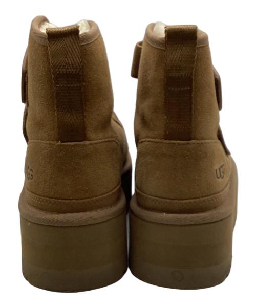 UGG（アグ）UGG (アグ) NEUMEL PLATFORM CHESTNUT ニューメル プラットフォーム ブーツ ブラウン サイズ:24の古着・服飾アイテム