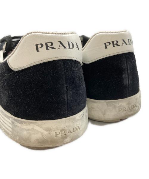 PRADA（プラダ）PRADA (プラダ) スウェードスニーカー ブラック サイズ:6の古着・服飾アイテム