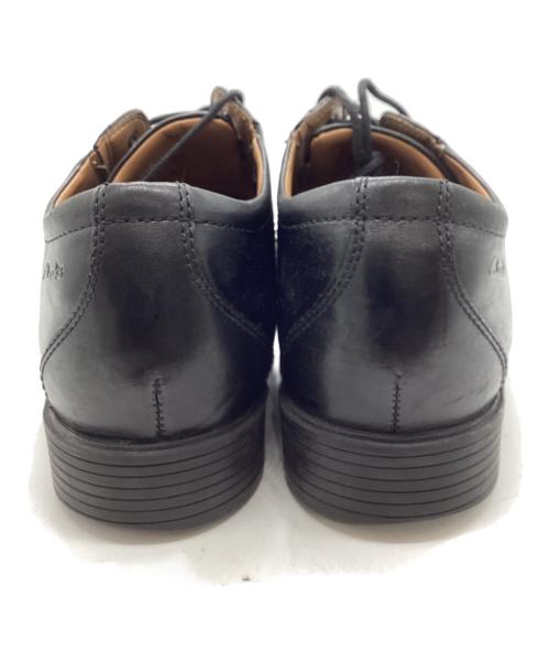 CLARKS（クラークス）CLARKS (クラークス) シューズ ブラック サイズ:26.5cmの古着・服飾アイテム