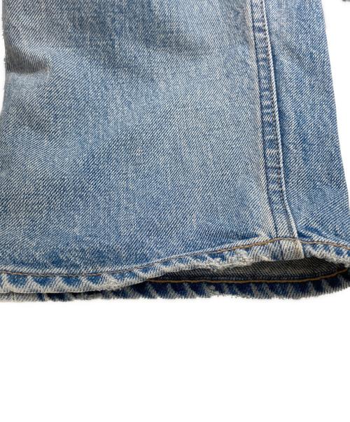 CELINE（セリーヌ）CELINE (セリーヌ) マーガレットトリオンフチェーン付デニムパンツ インディゴ サイズ:27の古着・服飾アイテム