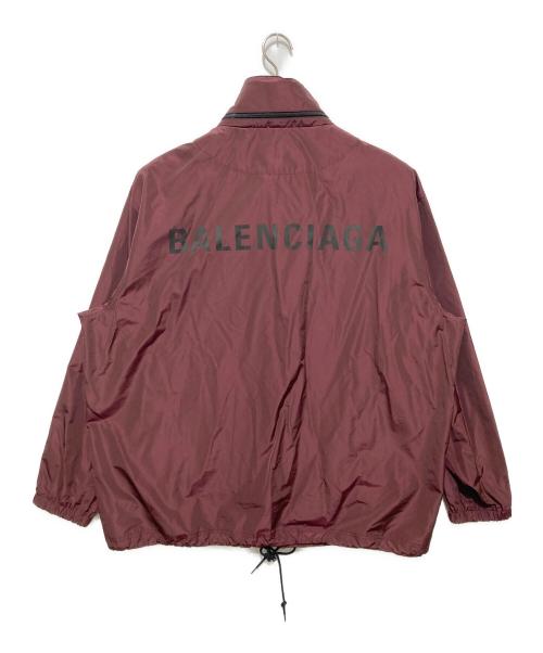 BALENCIAGA（バレンシアガ）BALENCIAGA (バレンシアガ) 19AWバックロゴプリントナイロンブルゾン/ マウンテンパーカー ボルドー サイズ:46の古着・服飾アイテム