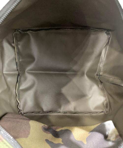 Herve Chapelier（エルベシャプリエ）Herve Chapelier (エルベシャプリエ) ナイロン舟型トートM迷彩 カーキの古着・服飾アイテム