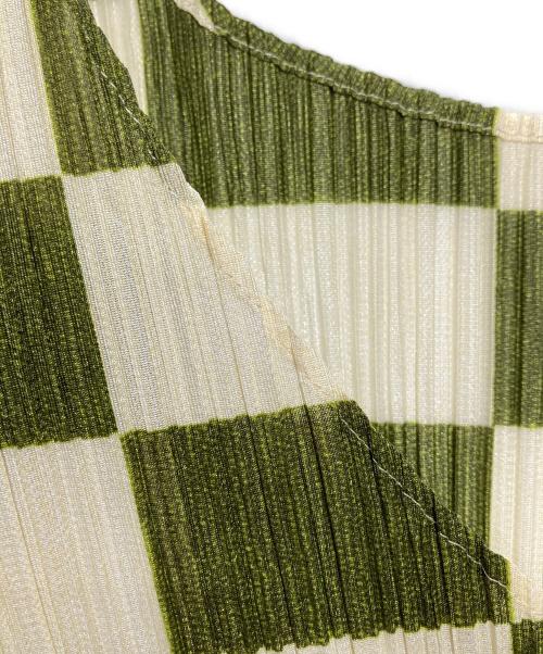 PLEATS PLEASE（プリーツプリーズ）PLEATS PLEASE (プリーツプリーズ) CHECK S/S PLEATS TOP フレンチスリーブ半袖 市松 チェック プリーツカットソー グリーン×アイボリー サイズ:3の古着・服飾アイテム