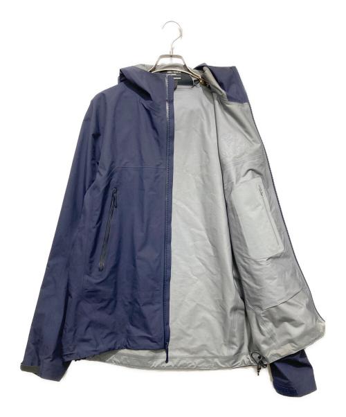 ARC'TERYX（アークテリクス）ARC'TERYX (アークテリクス) BETA JACKET ネイビー サイズ:Mの古着・服飾アイテム