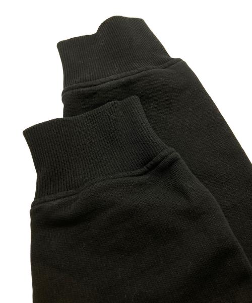 AMI Alexandre Mattiussi（アミアレクサンドルマテュッシ）AMI Alexandre Mattiussi (アミアレクサンドルマテュッシ) ハートロゴクルーネックスウェット ブラック サイズ:Lの古着・服飾アイテム