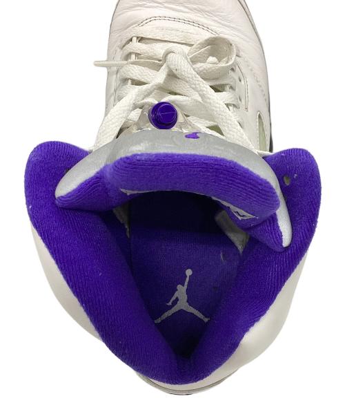 NIKE（ナイキ）NIKE (ナイキ) AIR JORDAN 5 RETRO 'Dark Concord' エアジョーダン5レトロ ダークコンコルド ホワイト サイズ:28.0の古着・服飾アイテム