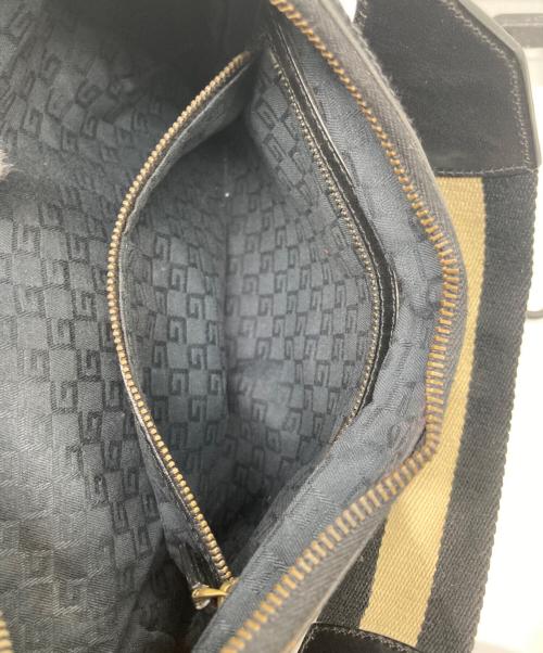 GUCCI（グッチ）GUCCI (グッチ) ハーフムーンショルダーバッグ ブラックの古着・服飾アイテム