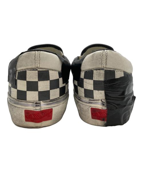 VANS（ヴァンズ）VANS (バンズ) LUX DUCT BLACK CHECKERBOA 加工スリッポン ホワイト×ブラック サイズ:27.0の古着・服飾アイテム