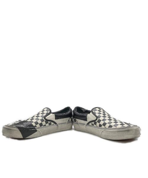 VANS（ヴァンズ）VANS (バンズ) LUX DUCT BLACK CHECKERBOA 加工スリッポン ホワイト×ブラック サイズ:27.0の古着・服飾アイテム