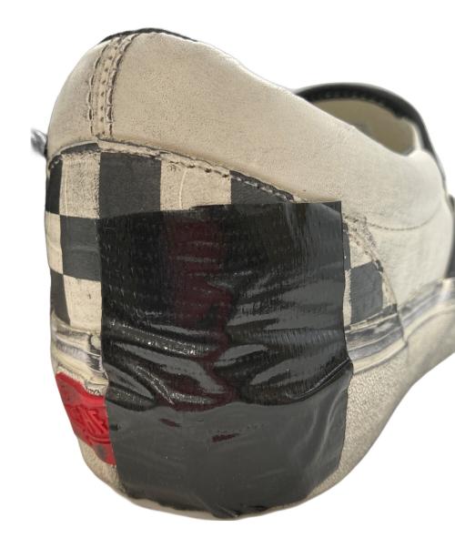 VANS（ヴァンズ）VANS (バンズ) LUX DUCT BLACK CHECKERBOA 加工スリッポン ホワイト×ブラック サイズ:27.0の古着・服飾アイテム