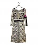 Emilio Pucciエミリオ プッチ）の古着「レーヨン総柄ワンピース」｜ホワイト×ブラック