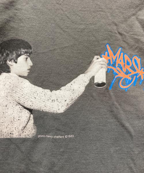 stussy（ステューシー）stussy (ステューシー) アローロゴプリントTシャツ グレー サイズ:不明の古着・服飾アイテム