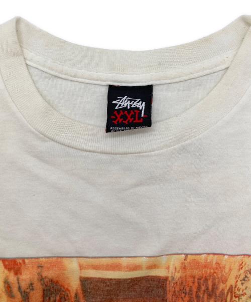 stussy（ステューシー）stussy (ステューシー) Jon Naar フォトTEE ホワイト サイズ:XXLの古着・服飾アイテム