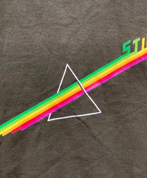 stussy（ステューシー）stussy (ステューシー) Pink Floyd Spell Out T-Shirt  カーキ サイズ:XLの古着・服飾アイテム