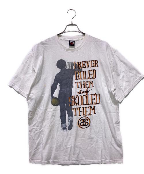stussy（ステューシー）stussy (ステューシー) グラフィックTEE ホワイト サイズ:XLの古着・服飾アイテム