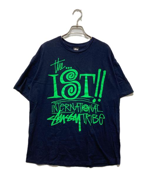stussy（ステューシー）stussy (ステューシー) IST TEE / プリントTシャツ ネイビー サイズ:XLの古着・服飾アイテム