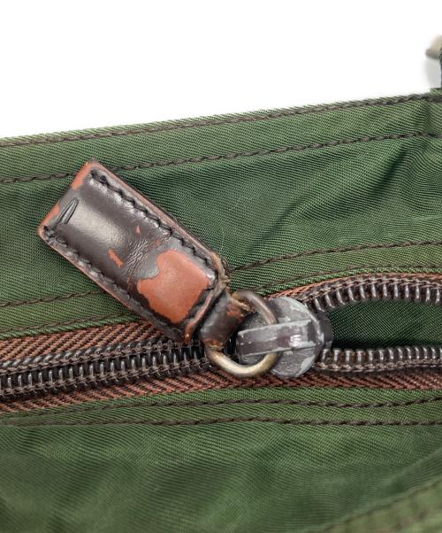 PRADA（プラダ）PRADA (プラダ) ナイロンショルダーバッグ グリーンの古着・服飾アイテム
