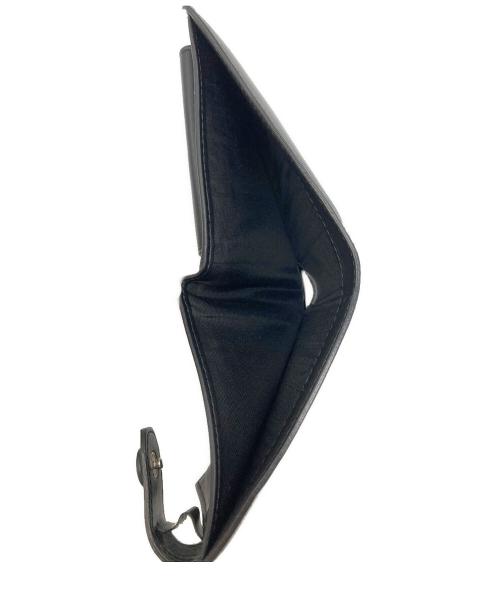 VALENTINO GARAVANI（ヴァレンティノ・ガラヴァーニ）VALENTINO GARAVANI (ヴァレンティノ・ガラヴァーニ) ネックストラップ付2つ折り財布 ブラックの古着・服飾アイテム