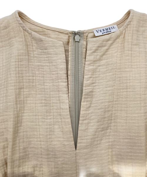 VERMEIL par iena（ヴェルメイユ パー イエナ）VERMEIL par iena (ヴェルメイユ パー イエナ) パフスリーブワンピース ベージュ サイズ:38の古着・服飾アイテム