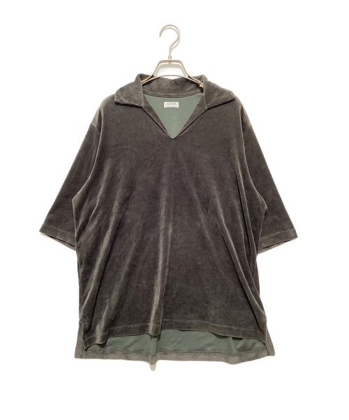 MAATEE&SONS（マーティーアンドサンズ）MAATEE&SONS (マーティーアンドサンズ) SUVIN VELOUR SKIPPER ベロア スキッパー 半袖シャツ オリーブ サイズ:4の古着・服飾アイテム