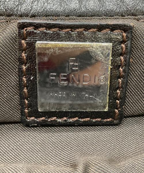 FENDI（フェンディ）FENDI (フェンディ) ズッカ柄ポーチハンドバッグ ブラウンの古着・服飾アイテム
