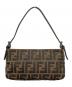 FENDI（フェンディ）の古着「ズッカ柄ポーチハンドバッグ」｜ブラウン