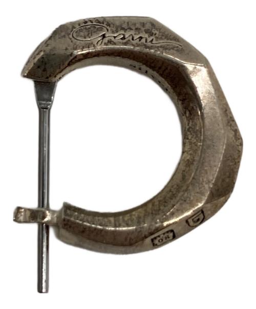 GARNI（ガルニ）GARNI (ガルニ) Crockery Pierce シルバーの古着・服飾アイテム