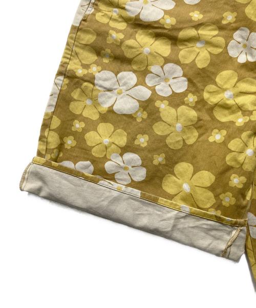 stussy（ステューシー）stussy (ステューシー) フラワーパターンハーフパンツ イエロー サイズ:36の古着・服飾アイテム