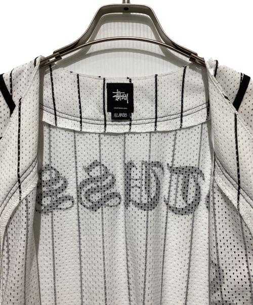 stussy（ステューシー）stussy (ステューシー) BASEBALL SHIRT ベースボールシャツ ホワイト×ブラック サイズ:XLの古着・服飾アイテム