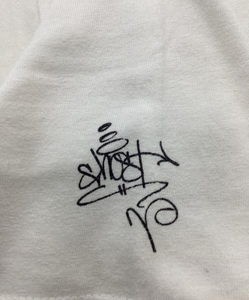 stussy（ステューシー）stussy (ステューシー) レタリングTシャツ / プリントTシャツ / THE WORLD FAMOUS INTERNATIONAL STUSSY TRIBE ホワイト サイズ:XLの古着・服飾アイテム