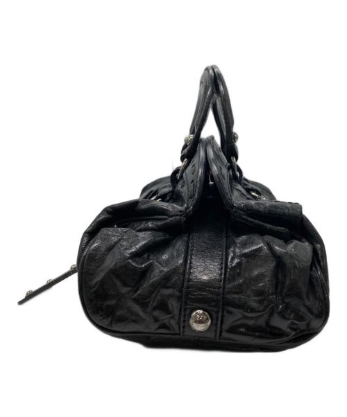 DOLCE & GABBANA（ドルチェ＆ガッバーナ）DOLCE & GABBANA (ドルチェ＆ガッバーナ) プレートチャーム付ハンドバッグ ブラックの古着・服飾アイテム