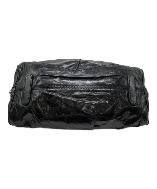 DOLCE & GABBANA（ドルチェ＆ガッバーナ）DOLCE & GABBANA (ドルチェ＆ガッバーナ) プレートチャーム付ハンドバッグ ブラックの古着・服飾アイテム