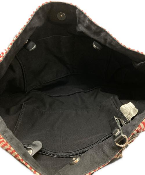 Vivienne Westwood（ヴィヴィアンウエストウッド）Vivienne Westwood (ヴィヴィアンウエストウッド) ポーチ付キャンバスストライプ切替トートバッグ レッドの古着・服飾アイテム